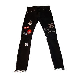 Pacsun super skinny black distressed w/ patches